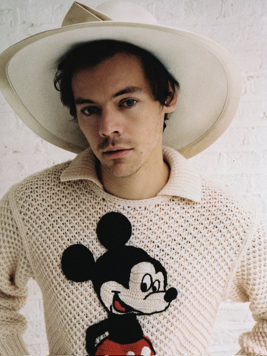 hrrypshoots's tweet photo. Harry Styles by Daniyel Lowden for L'Officiel Men, December 2019. https://t.co/G3b1ZErR8T
