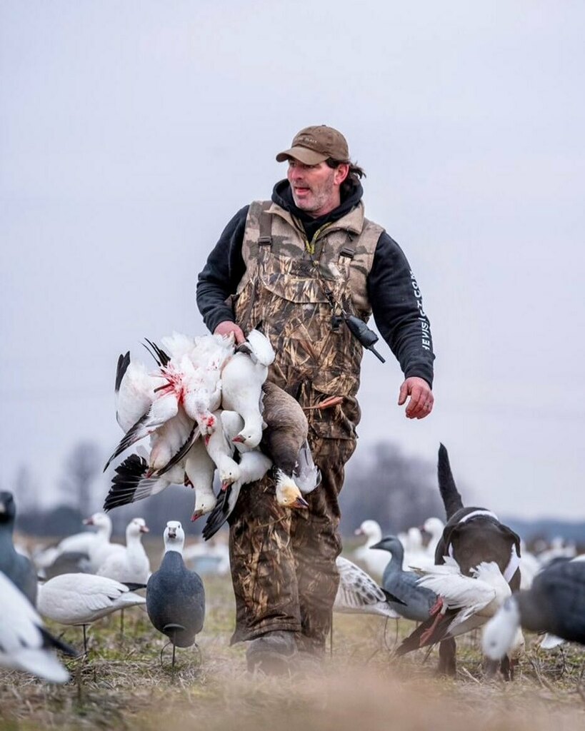 TonyVandemore's tweet photo. Hustle Season approaches... #Snows22 https://t.co/3R5csRCICV https://t.co/uzO6uUAXvA
