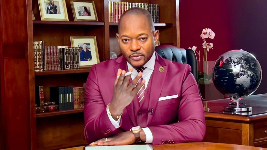 AMIKramerville's tweet photo. LACK OF KNOWLEDGE | Pastor Alph Lukau 

 Hosea 4:6 - ‘My people are destroyed for lack of knowledge.’ 
Lack of knowledge is destructive. 
Seek and desire knowledge. 
Draw knowledge from from books, documentaries
Draw from a well that produces good and pure water https://t.co/jukDjQX6rq