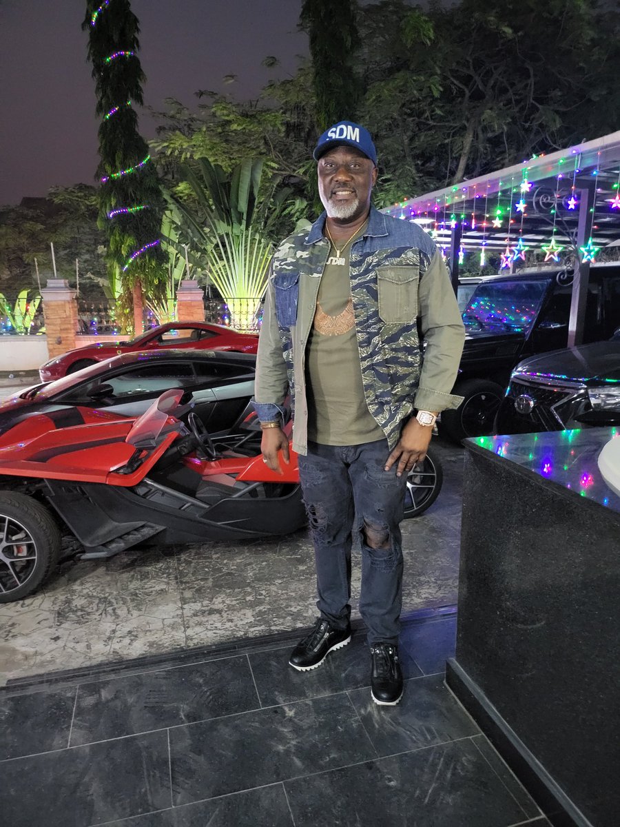 Where is your will to be weird? Your time is limited, so don’t waste it living someone else’s life. Be yourself my friend. SDM