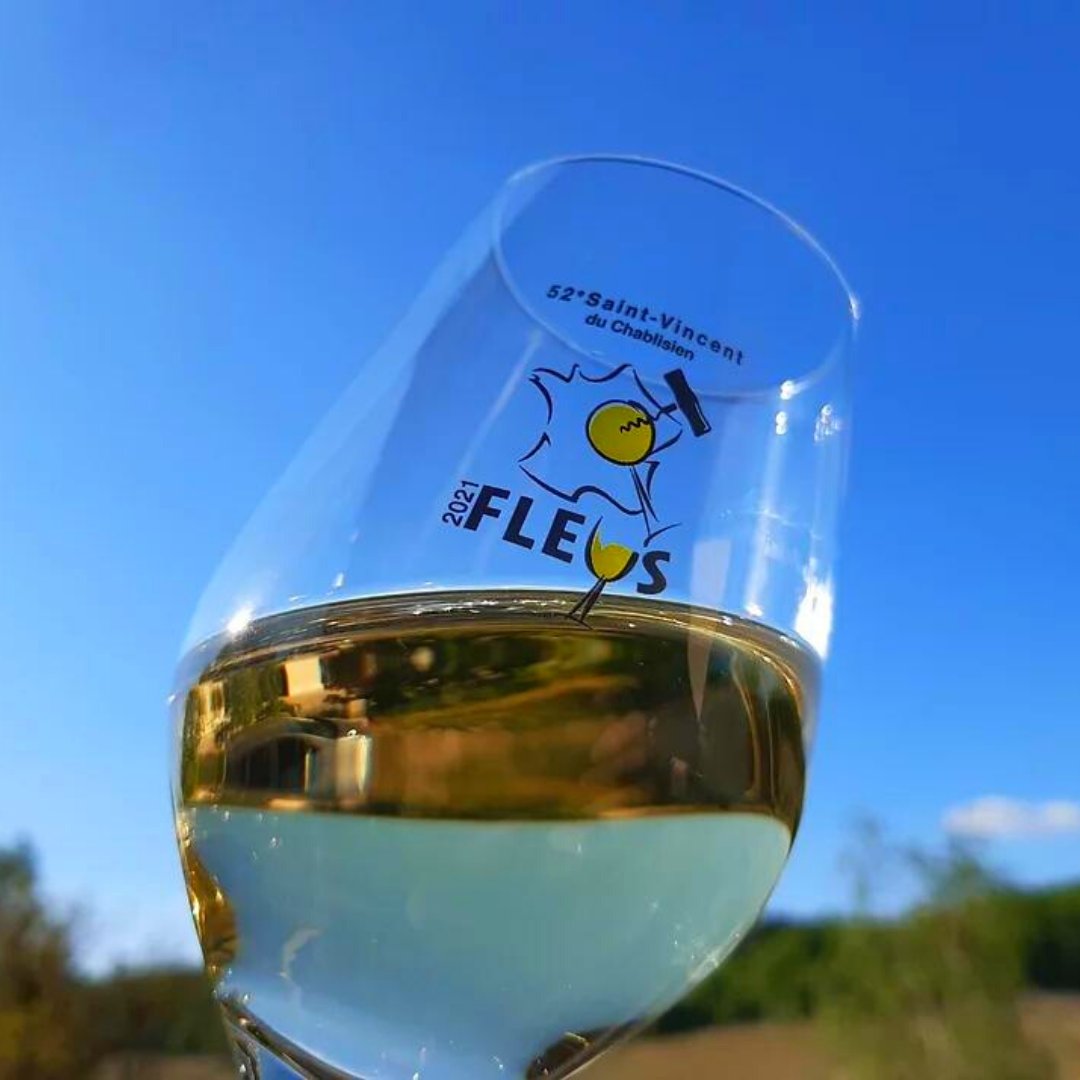 vinsdechablis's tweet photo. ⚠️📆  En raison de la pandémie, le comité de la Saint-Vincent de Fleys est contraint de reporter l'édition 2022 à une date ultérieure.
💪  Courage aux bénévoles. N'hésitez pas à les soutenir sur les réseaux sociaux, surtout le 22/01.
#Chablis #SaintVincent2022 @VinsdeBourgogne https://t.co/tTfKAWGlx2
