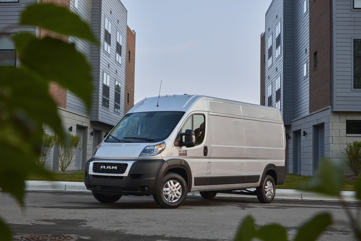 Amazon makes a deal with Stellantis to buy electric Dodge ProMaster delivery vans in 2023