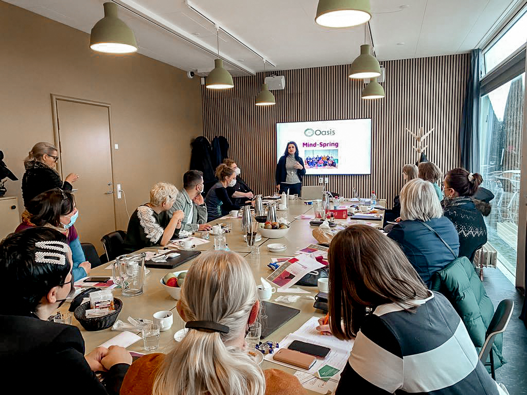 OasisCDF's tweet photo. Our Mind-Spring trainer recently attended the “How to Meet Traumatised Refugees” Mind-Spring conference in Copenhagen 🧠

It was great to hear answers to the title and network with other Mind-Spring trainers 🤝

#mindspring #mindspringconference2021 #refugeementalhealth https://t.co/ecBTnflV8y