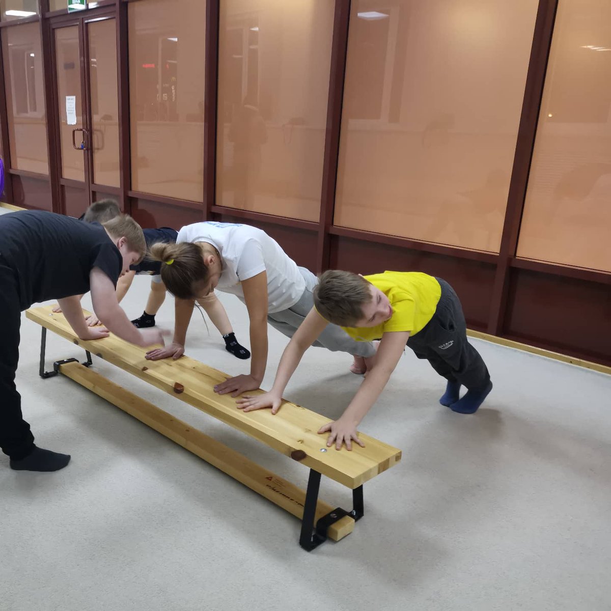 Занятия по ОФП с особенными детьми.

#особенныедети #особенныедетисамары #autism #РАС #синдромдауна #спортивныйкружокдлядетейсовз #дети #спортобъединяет #спортвоблаго #самараспортивная #самара #ОФП #спорт #россия #здороваяроссия #проводимвремяспользой