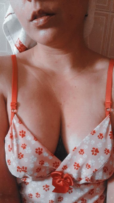 P&oacute;s banho s&oacute; assim.... https://t.co/mbnFM3Z9AX<a href="/tag/cbt"class="tags"><span>#cbt</span></a><a href="/tag/bdsmvideo"class="tags"><span>#bdsmvideo</span></a><a href="/tag/dominacao"class="tags"><span>#dominacao</span></a>