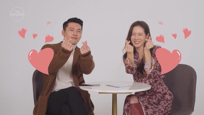 Vinoung's tweet photo. Dreaming of #SonYeJin in a white gown already🙄🤗,don't u think this is a power hot couple that needs a wedding sooner?

#HyunBin #SonYeJin #CrashLandingOnYou #HotKoreanCouples #Binin https://t.co/TcXizPVgLF
