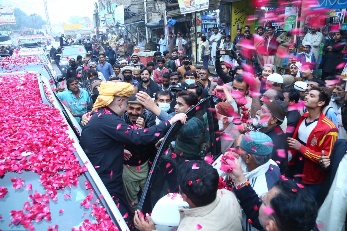 VaccoUmar's tweet photo. شرجیل انعام میمن کا ورک شاپ ٹنڈو جام پہنچنے پر نعیم میمن اور ٹنڈوجام کی تاجر برادری کا استقبال
@BBhuttoZardari 
@sharjeelinam 
@Rawalsharjeel 
@MediaCellPPP https://t.co/4fpWYS1Fkj