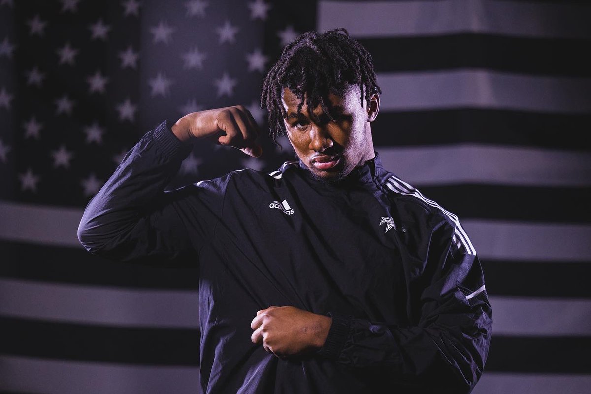 AABonNBC's tweet image. 𝙎𝙏𝘼𝙍𝙎 𝙄𝙉 𝙎𝙏𝙍𝙄𝙋𝙀𝙎 💫 

#AABXXII 🇺🇸

#AllAmericanBowl 🏈