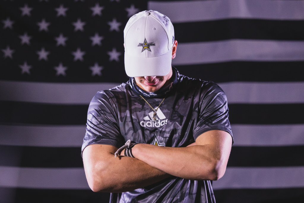AABonNBC's tweet image. 𝙎𝙏𝘼𝙍𝙎 𝙄𝙉 𝙎𝙏𝙍𝙄𝙋𝙀𝙎 💫 

#AABXXII 🇺🇸

#AllAmericanBowl 🏈