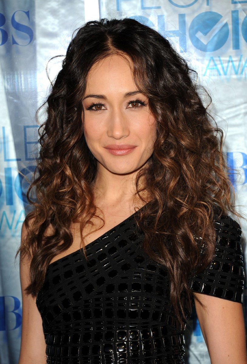 📸 Maggie Q at the 2011 People's Choice Awards (January 05, 2011)