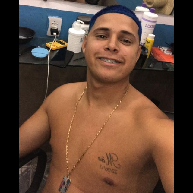 O que não pode faltar nesse ano é a presença de Deus em nossas vidas.🙏🏼