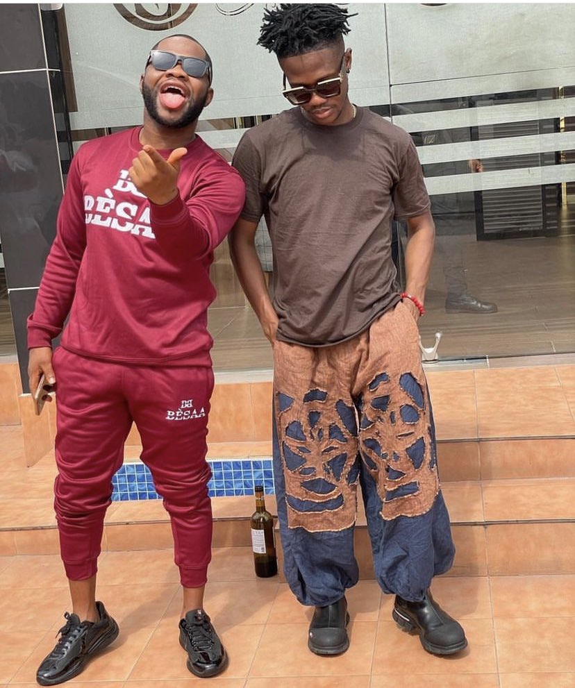 Fact__Magazine's tweet image. We will talk about the pans later @raw_bucky x @Kobazziee