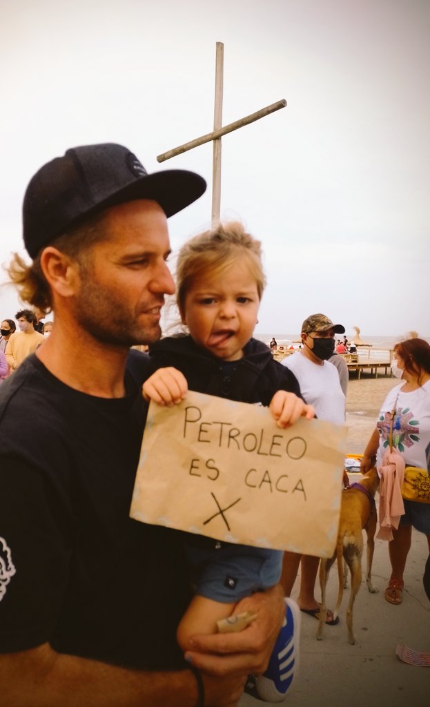 period_elroble's tweet image. #CostaAtlántica
Ayer hubo manifestaciones en varios puntos del país contra la resolución 436/2022 firmada por @alferdez @juancabandie @JuanManzurOK

Asamblea #porunMarLibredePetroleras 
#Atlanticazo
#MARSINPETROLEO  
#NoALasPetroleras 
#NOesNO
#chubutresiste