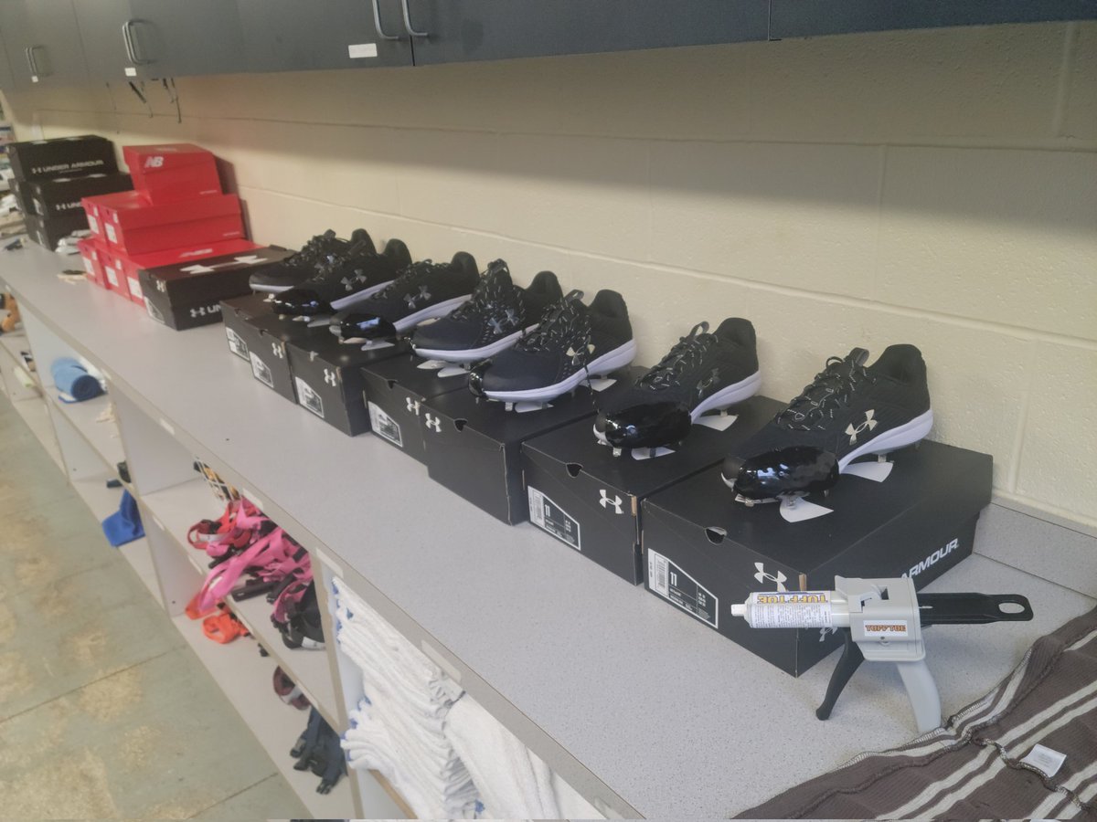 TCNJ Equipment tweet media