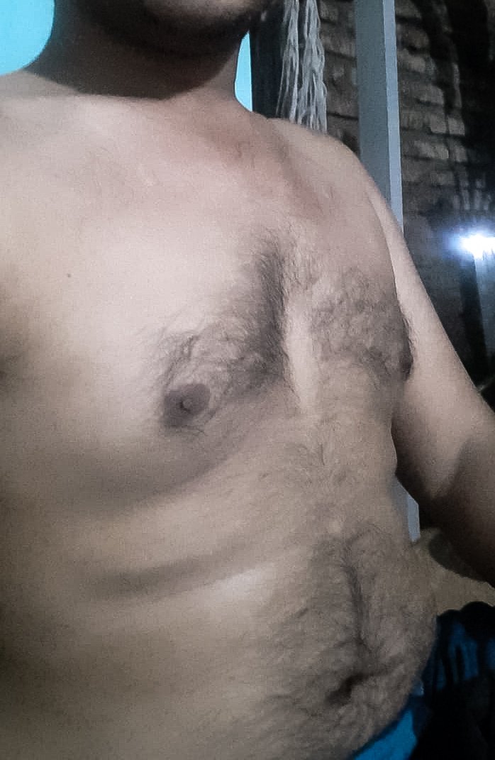 DebbyPutra96's tweet photo. Cuman kamar sama teras aja pap foto,,,mesti mau minta jatah nih😂 https://t.co/H301Ds412w
