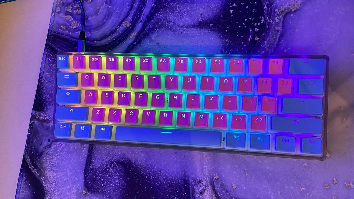 pentulol's tweet photo. Let’s go @MatrixKeyboards @Clix https://t.co/6PnP5BrLQN