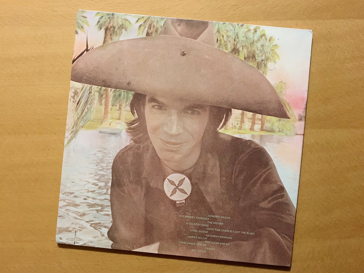 HosonoShotgun's tweet photo. MyCollection252
#DannyOKeefe 1st
年末 塔レコードを何気なく見たら
O'Keefeの初めて見るCDがあった
曲目を見るとBest版みたいだったのでスルー
PCで検索するとセルフカバーで違うものだった
年明け早々丸ビル店に行くとそれがなかった
多くいないO'Keefeファンがいたのに
嬉しい気持ちだが... https://t.co/PcZFDQT3n7