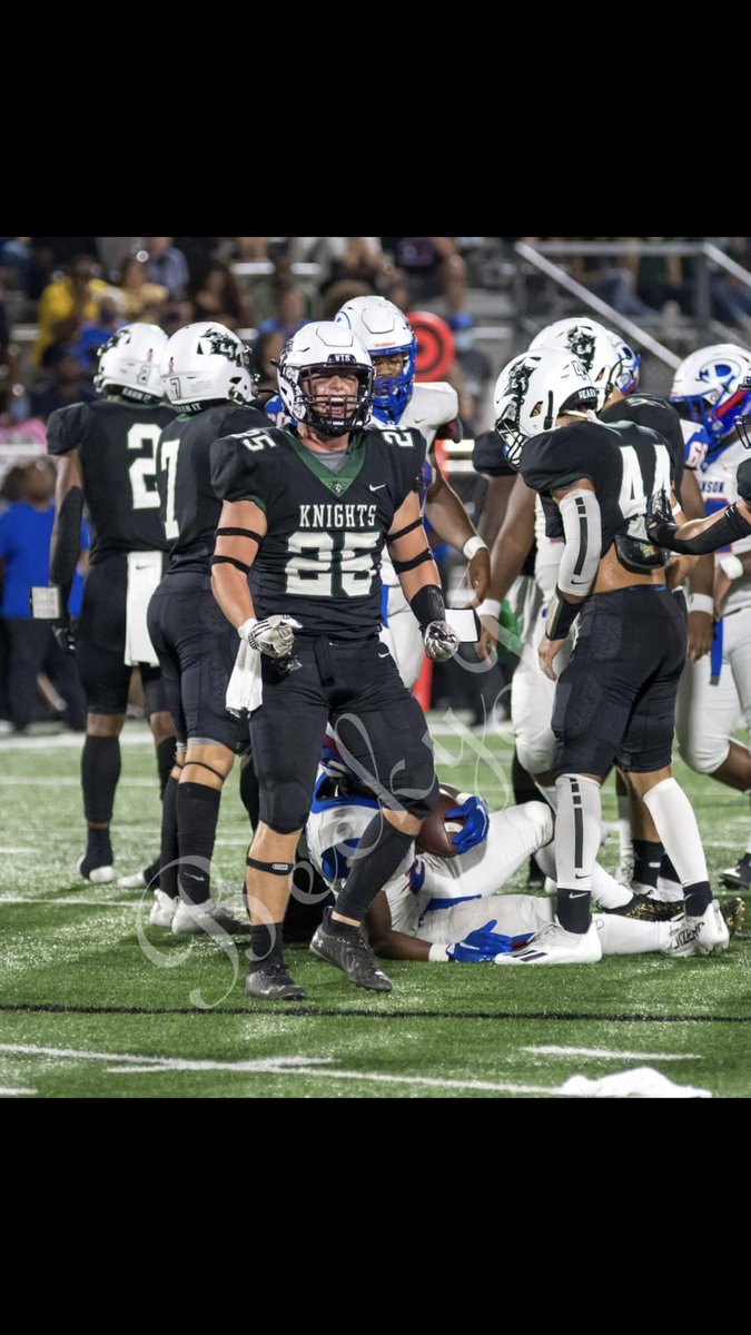 Field general 👨🏻‍✈️