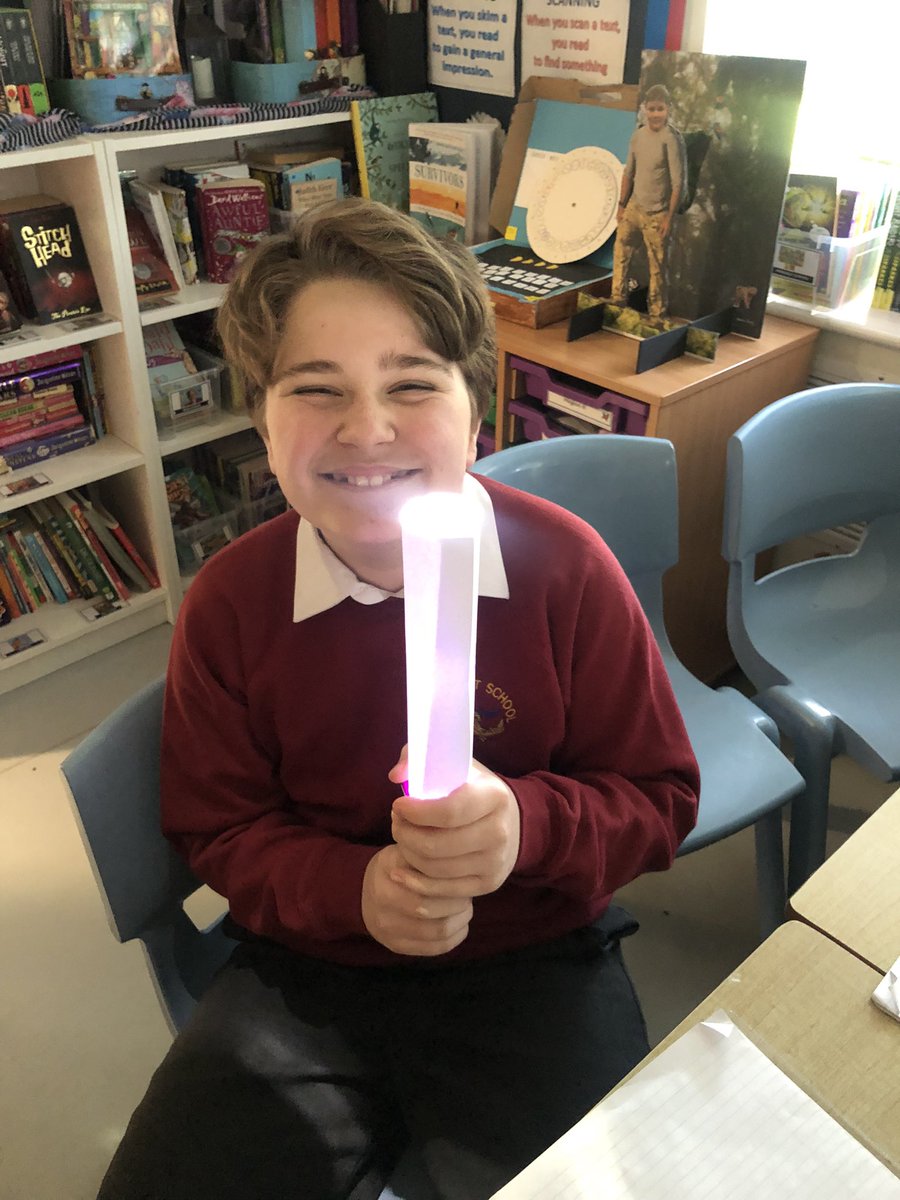 spurcroftschool's tweet photo. What a great first day back for 2022! Y6 Hazel loved planning and developing their own Science experiments about light, see them in action… #light #science #deepeningunderstanding https://t.co/M6geu2aeCv