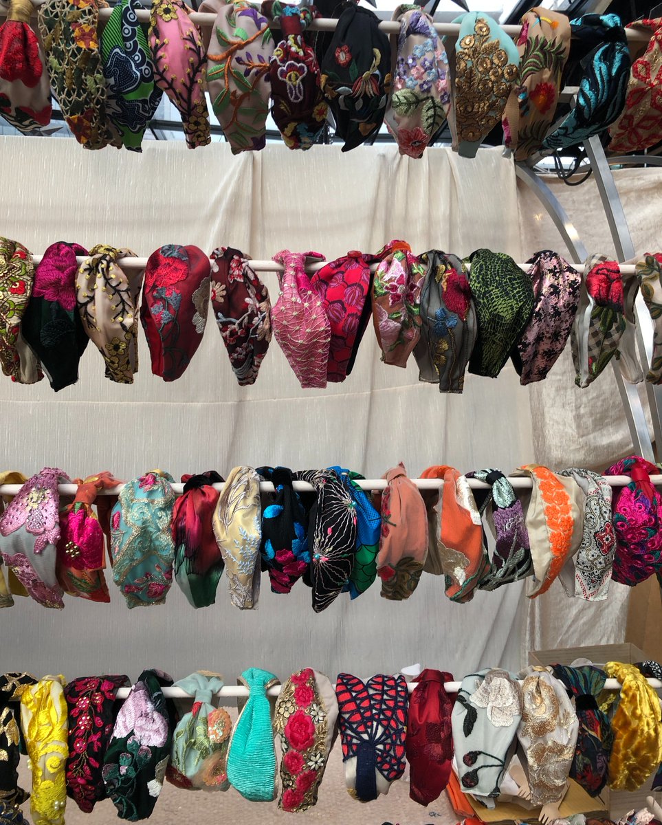 Is your New Years' resolution to start taking steps to a more sustainable future? Start at Spitalfields! ♻️ 💛 🌎 We're home to over 100 traders, brimming with upcycled, ethical and one-of-a-kind wares to make your own.

We're open 7 days a week too! bit.ly/2uIKH7T