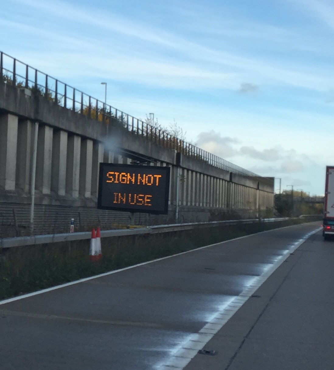 [Image: FIW_wQTXwAABcoq?format=jpg&name=large]