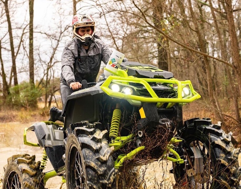 superatvtweet's tweet photo. 😍 @braydon_price got the #Outty back from @robertparker4x4 and it’s as badass as expected! Complete with #PCF suspension & an #SATV 6” #GDP portal gear lift with so much more! 💪⚙ #GearDrivenPerformance #LetsRide
#superatv #satvnation #teammomentum #braydon #offroading #mud https://t.co/xYSfs06684