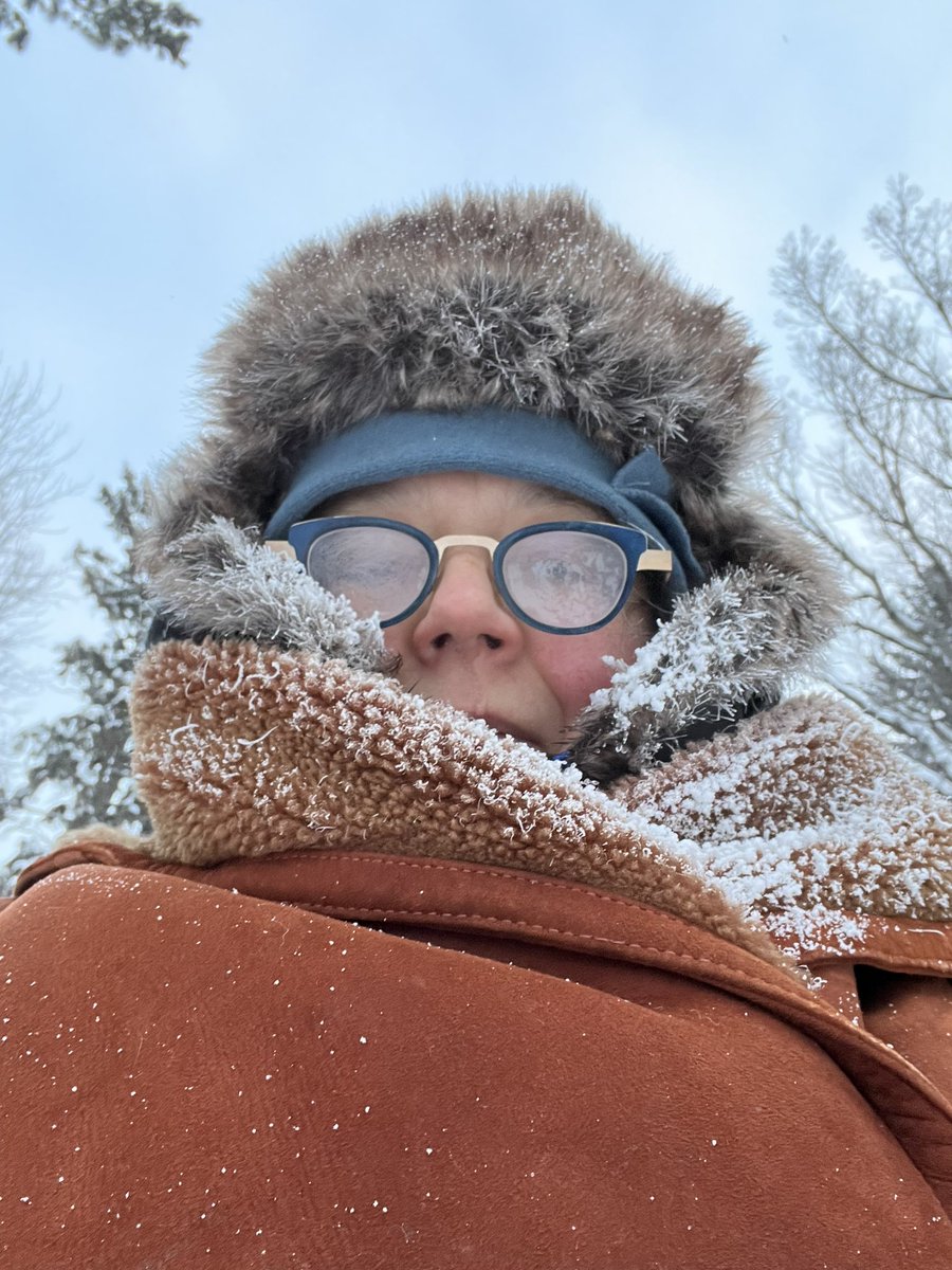 Paulatics's tweet photo. Why yes! My dog insisted on a proper walk this morning. #ogreshavelayers #senatorswearlayers https://t.co/yv4rEeYZqJ