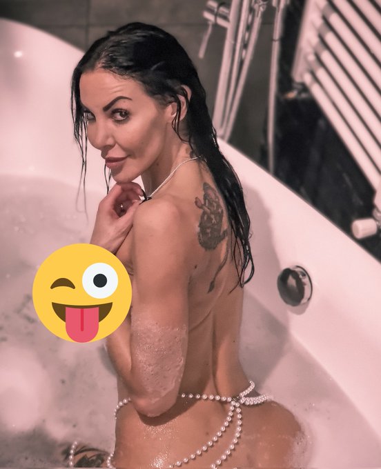 Per visualizzare la foto e vedere il set completo clicca QUI  https://t.co/14mi9idcOs c'&egrave;  anche un piccolo