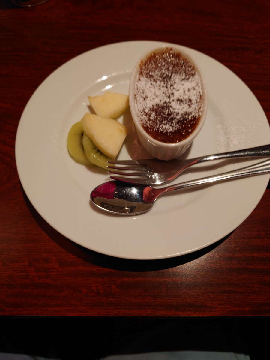 123ranmaru's tweet photo. 【三ノ宮駅近く・生田新道沿い】三宮で気軽にフランス家庭料理を 楽しみたいならココ！　ビストロ・エ・ヴァン グランダミ（Bistro et Vin Grand Ami） https://t.co/e4raH5mktR https://t.co/GBdP2eL0YN