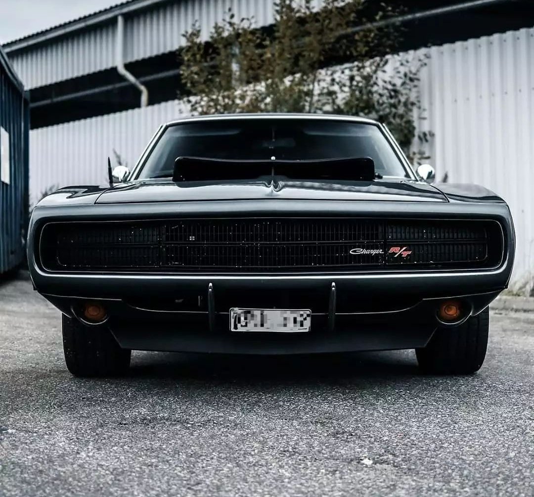 WorldWideCarsTM's tweet photo. Dodge Charger R/T 💣 https://t.co/4yoCo4PNxu