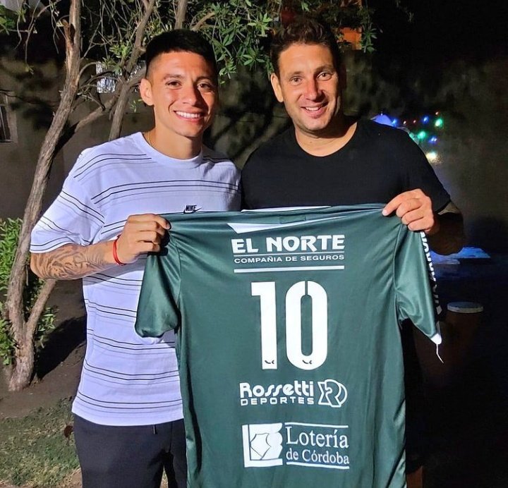 SantiagoPeretti's tweet photo. Dos fenómenos se juntaron 👏💪 https://t.co/81Lm6ZrhKw