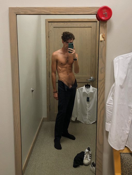 When you&rsquo;re trying clothes on, do you feel the need to wear underwear? https://t.co/6RpAqwsgJB