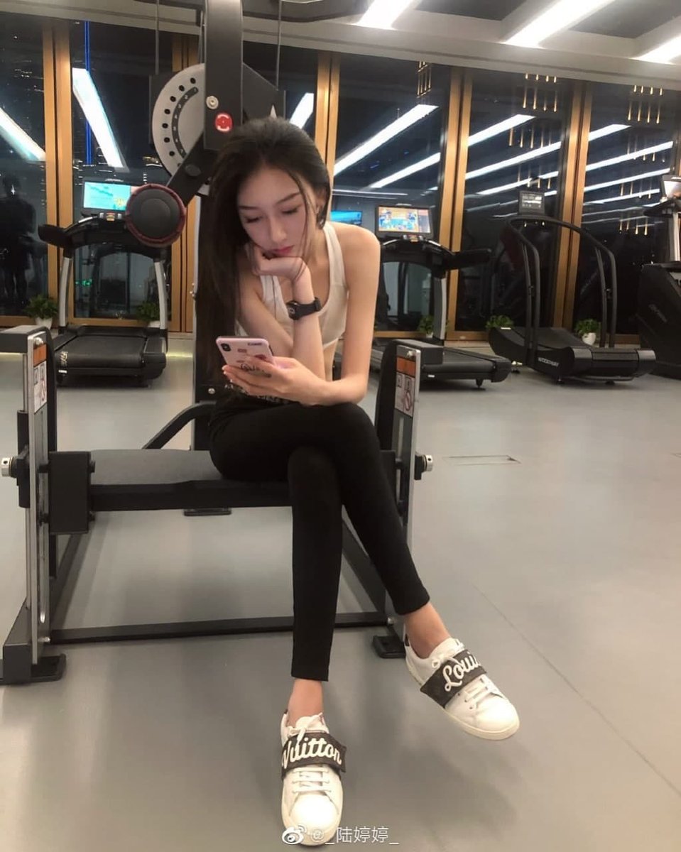 JoaoHen47374401's tweet photo. DO YOU FROM CHINA SAY YOURSELF TO BE ALL CORRECT? THEN HELP CATCH THE THIEVES AT VABEEY, DENAAR AND ETALBIT. THE THIEVES ARE MAKING SCAM AND THE CHINESE POLICE WILL LET IT? WHAT KIND OF GOVERNMENT IS THIS?
SHARE PLEASE.
#VABEEY #DENAAR #ETALBIT #SCAM #SCAMALERT #PoliceUniversity https://t.co/vyW8QkK1Gx