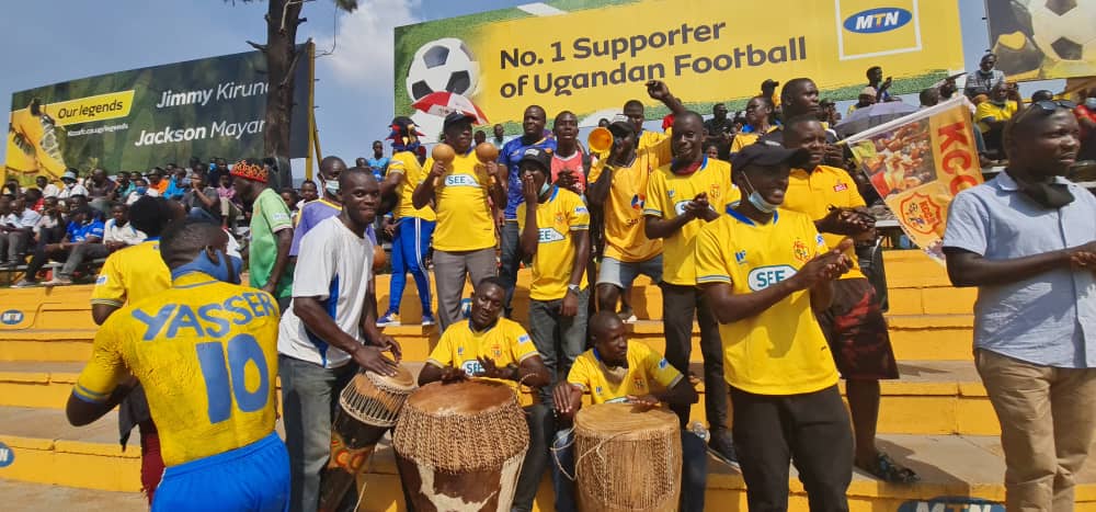 It was a blessing to see a good number of us back at the @mtnug Omondi Stadium, @TeamMbararaCity was the opponent and we bagged 3 points.

Thank you to all those that cheered on the team, @URAFC_Official is the next destination in Ndejje 

#KCCAMBRA 
#MTNUgFootball
#StarTimesUPL