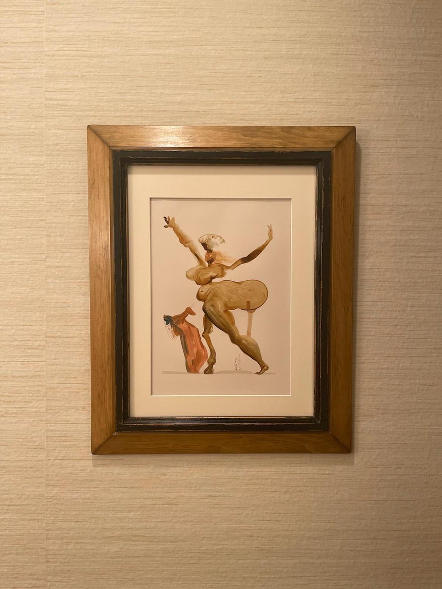 FrameDeArt's tweet photo. Salvador Dali print in a perfect Chester Frame!  These frames can be made in any color combination you choose!
#Dali #SalvadorDali #ChesterFrames #Denver #Colorado #framing #customframing #pictureframing #art #decor #walldecor #milehighcity #cityofdenver 
@TruVueGlazing https://t.co/3pX6Owk9TE