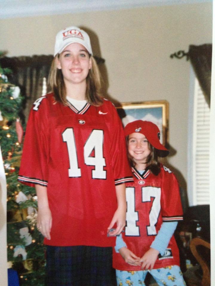 mo_womack's tweet photo. @ThPlayersLounge my sister!! we are lifelong dawg fans!! this is us in our first jerseys!! (love ya long time @davidpollack47) https://t.co/hVD1p4DjpX