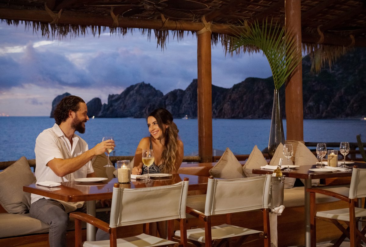 FabFitFun's tweet photo. #AD There is still time to win a dream vacation to @corazoncabo Resort &amp; Spa, but you must enter by January 10th! If you haven’t participated in this season’s giveaway yet, you're missing out! Head to this link for the deets on how to enter: https://t.co/oHL5NRIcik #corazoncabo https://t.co/6odHTtZ8Rh
