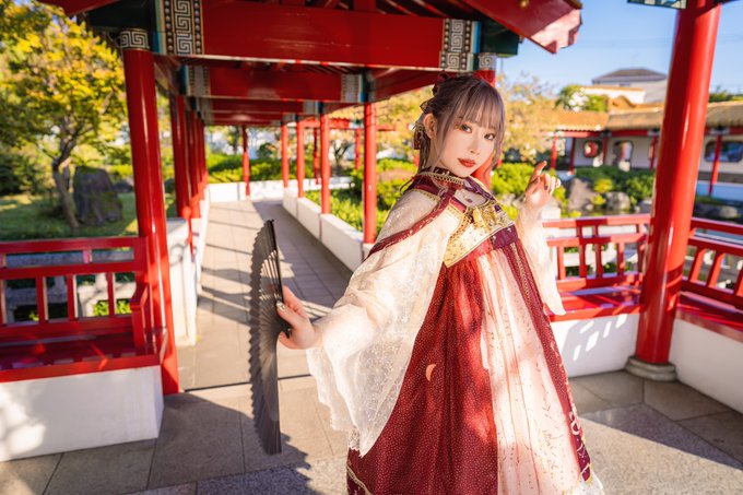 コスプレイヤーりなしぃのTwitter画像30