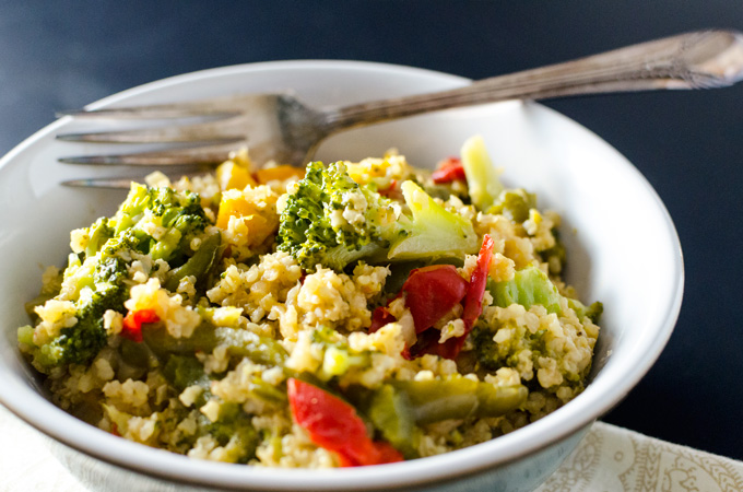 VeggiePrimer's tweet photo. I made this Oil-Free Broccoli Millet Stir-Fry for dinner last night and enjoyed leftovers for lunch today. It was quite tasty if I say so myself. You can find the recipe here: https://t.co/74d1FiJuYw https://t.co/LYpYrGhJgM