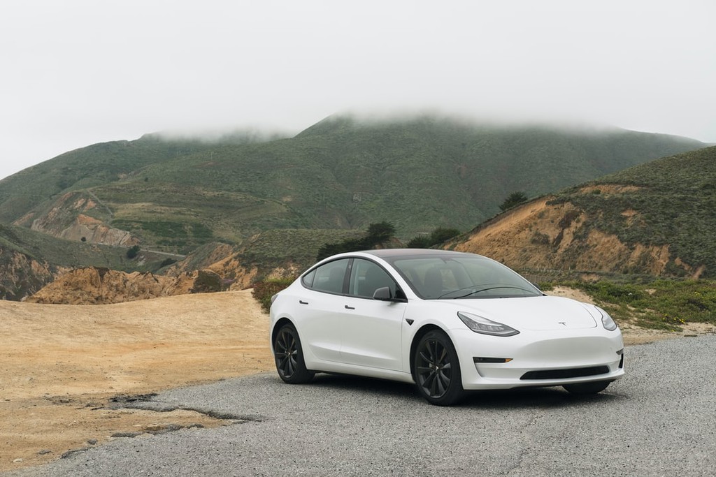 BizRepsUSA's tweet photo. It’s a no-brainer for electric vehicle drivers who charge an electric car at home- the answer is to definitely charge overnight during off-peak hours!

Read more 👉 https://t.co/SqtSQcSjDp

#PHEV #BEV #HEV #electricvehicle #BatteryElectricVehicle #evchargingstation #evcharging https://t.co/vZVrZLnels