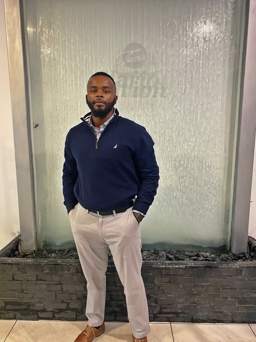 TeamMizzy_Mack's tweet photo. #HappyBirthday to me. Made it to 29 https://t.co/6h5CFkcwlC