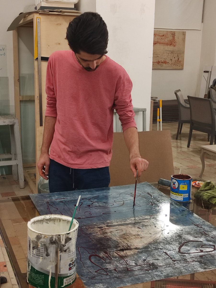Mosikhosravi's tweet photo. Threshold of feeling; Works in the collection are not an abstract representation of the objects of the outer world;they are an emotional expression and reading of them,or,simply put,an expression of the emotional organoid to the extent that no trace is left from the outer matter. https://t.co/D0k12v2LTG