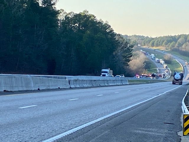 KLTV7's tweet photo. TRAFFIC ALERT: Wreck on EB I-20 has traffic backed up from Hwy 69 exit to Lavender Rd. exit: https://t.co/ZyMs9ipmyD #trafficalert #interstate20 #kltv7 https://t.co/wSQyKPdcBj