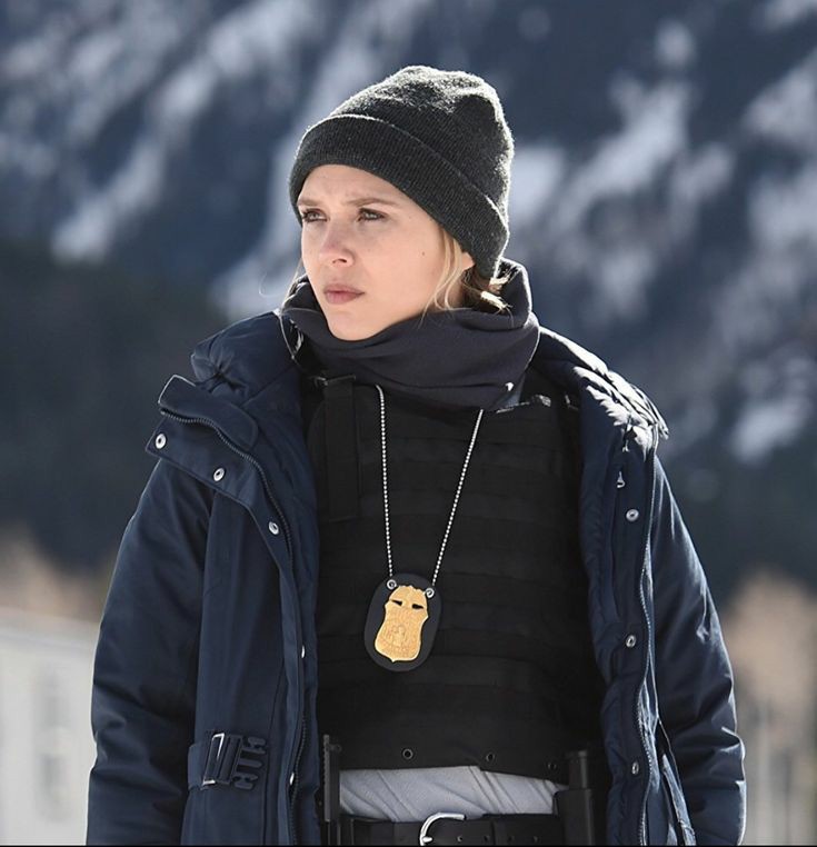 elizabeth olsen archive on Twitter: elizabeth olsen as jane banner in wind  river https://t.co/DBnradOuDJ / Twitter