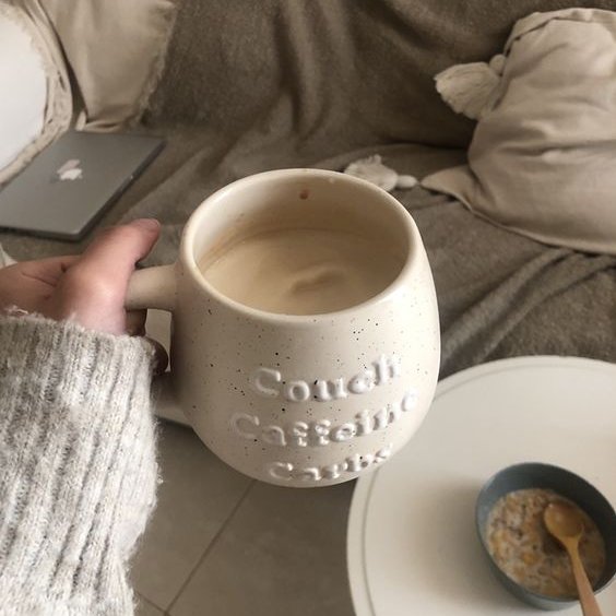 liIacdaisy's tweet photo. gorgeous gorgeous girls drink a lot of cups of coffee https://t.co/Kw7LlPJccH