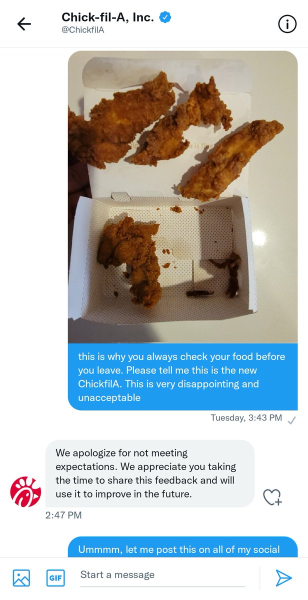 jvna__'s tweet photo. @ChickfilA so much for their great customer service. What am I supposed to do with this dried out chicken? https://t.co/hS4VZNRoA8
