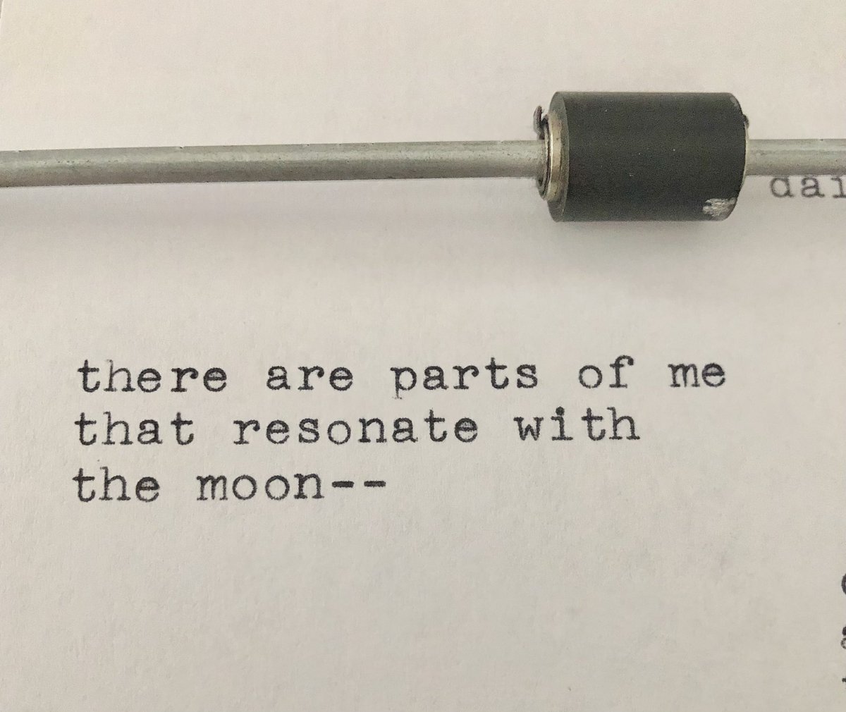 hollysTWpoetry's tweet photo. there are parts of me that resonate with the moon— https://t.co/Sid9izj1QX