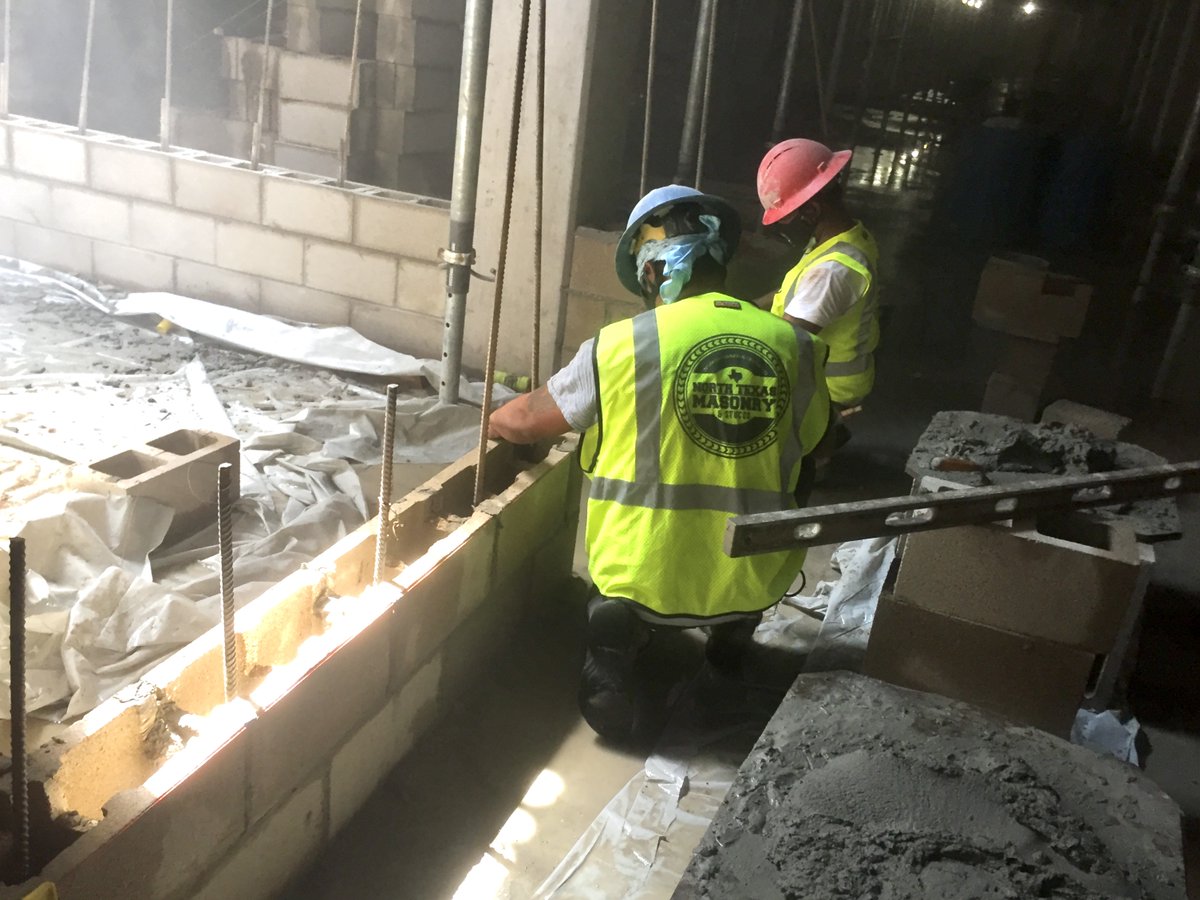 👇Our team is here to answer YOUR questions about NFTs 👇
Let us know in the comments what may be holding you back from starting your NFT journey! 👷‍♀️👷
.
.
.
#nfts #eth #investment #portfolio #masons #masonry #masoncontractors #mortar #cement #build #construction #bricklayer