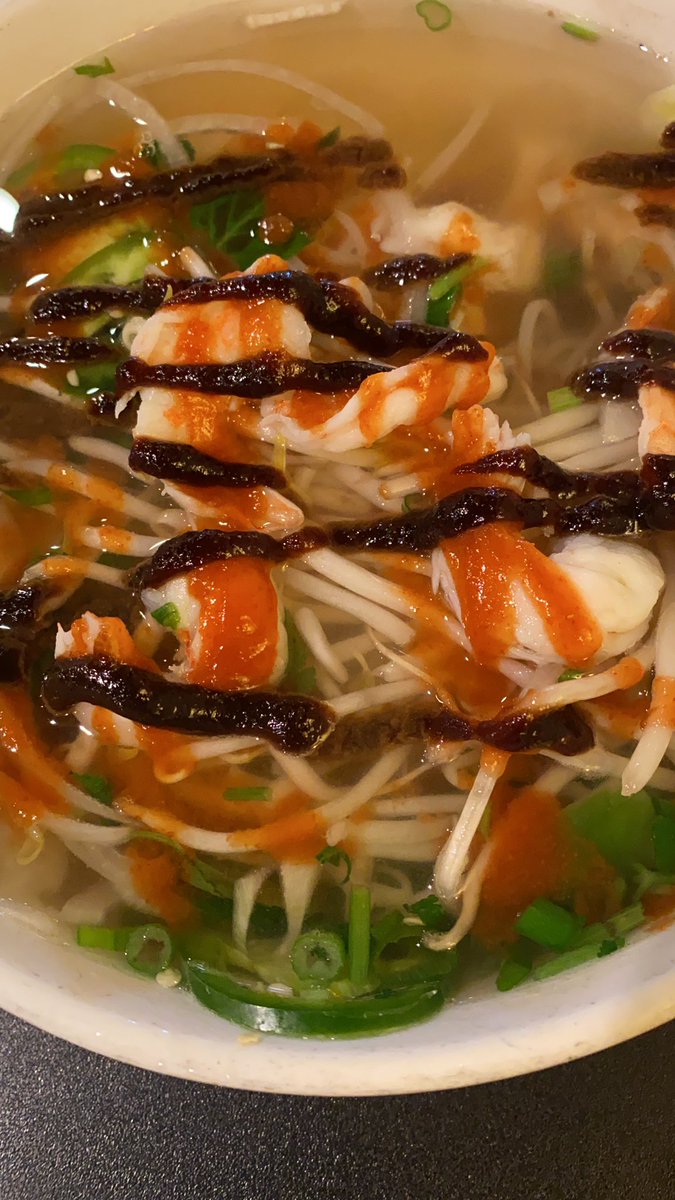 key_pelayo's tweet photo. A whole lot of pho https://t.co/U9l5j4voWY