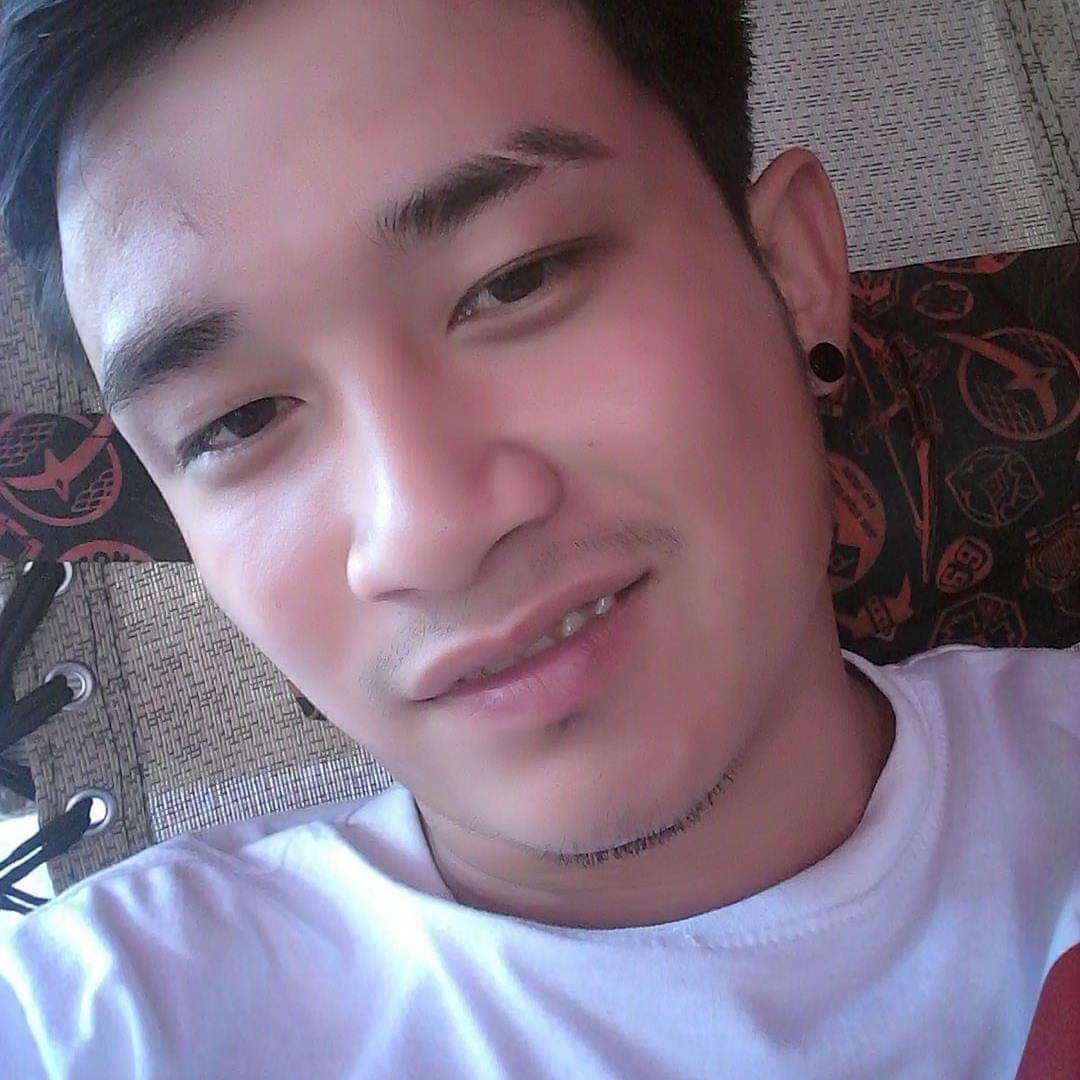 Gunnerza01's tweet photo. เบื่อแล้วความโสด https://t.co/Qv86oTT3QV